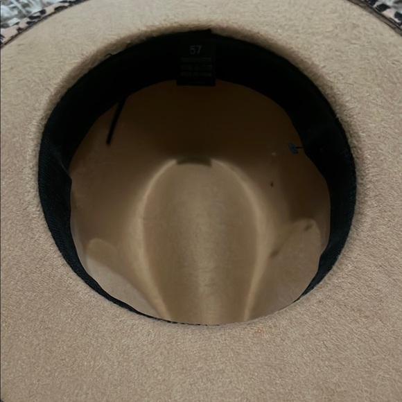 Leopard Print Women's Hat - Picture 5 of 5